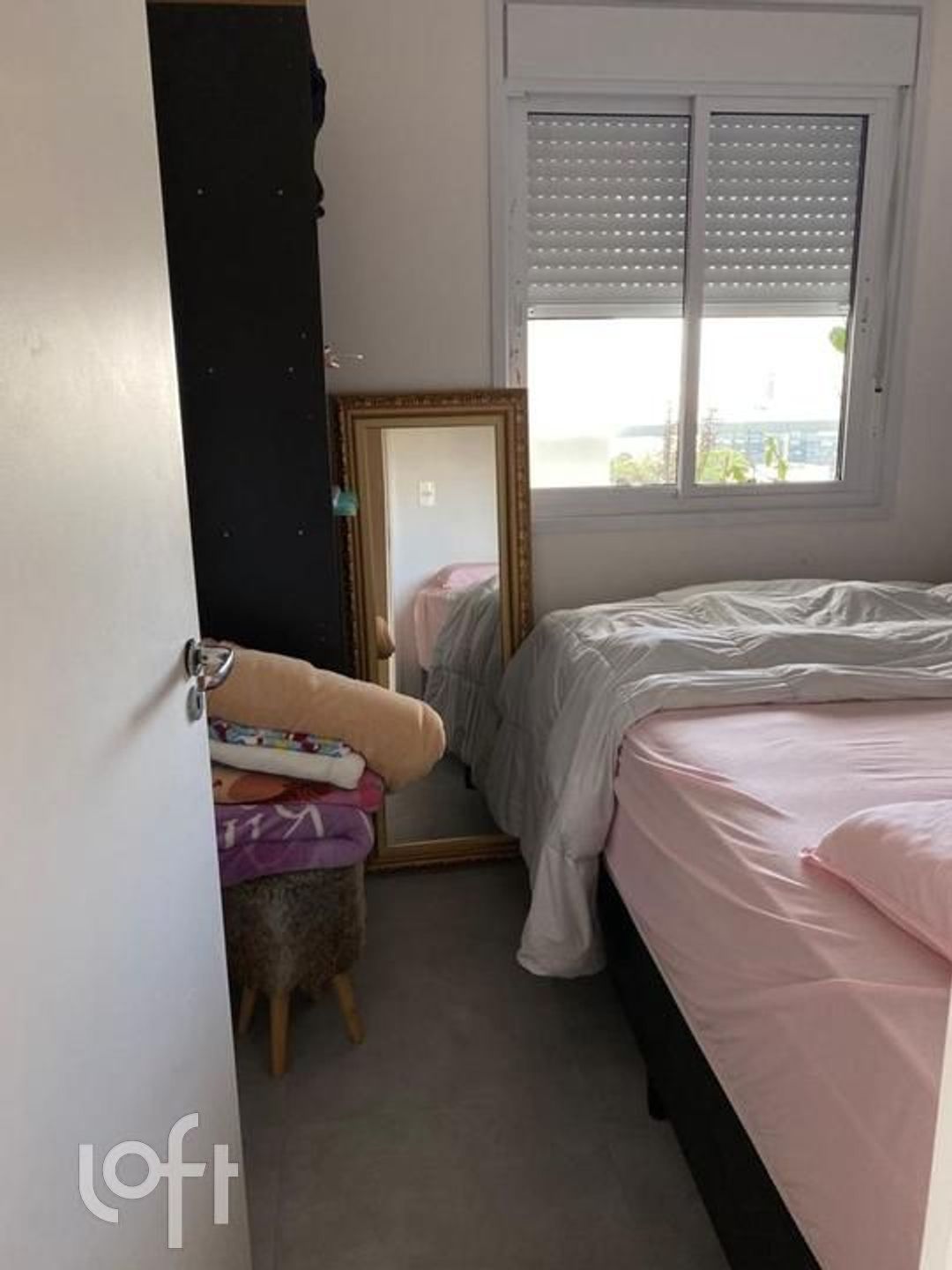 Apartamento à venda com 2 quartos, 72m² - Foto 2