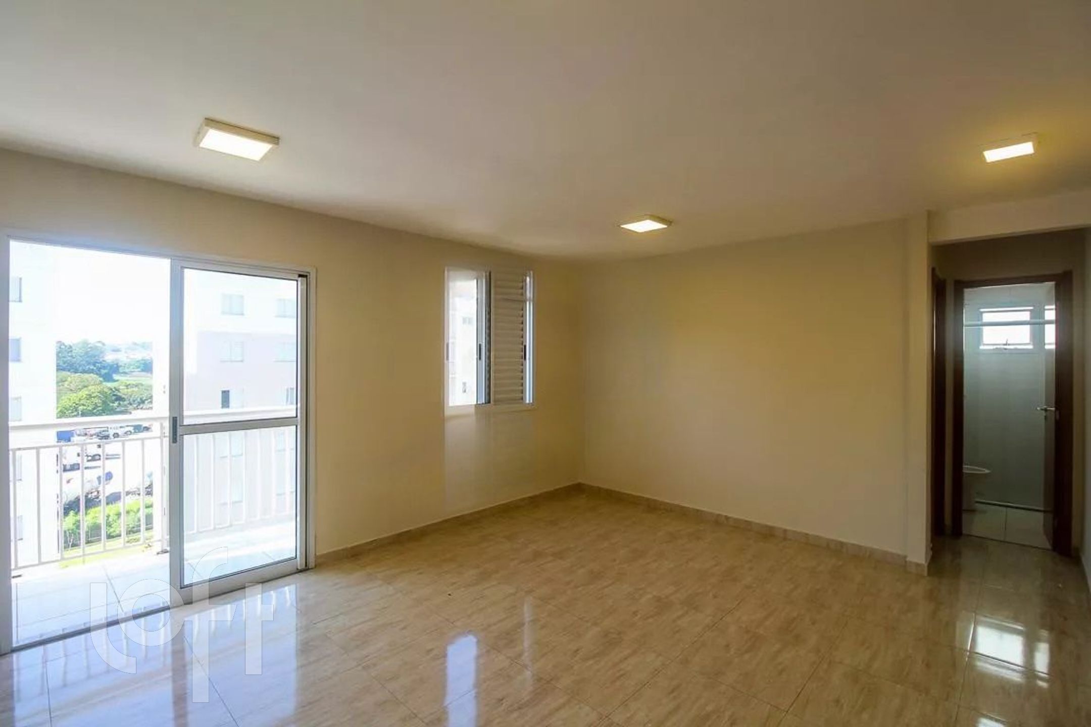 Apartamento à venda com 2 quartos, 47m² - Foto 1