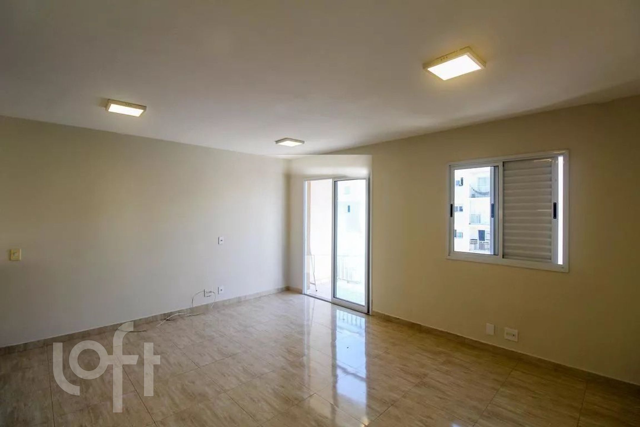 Apartamento à venda com 2 quartos, 47m² - Foto 2