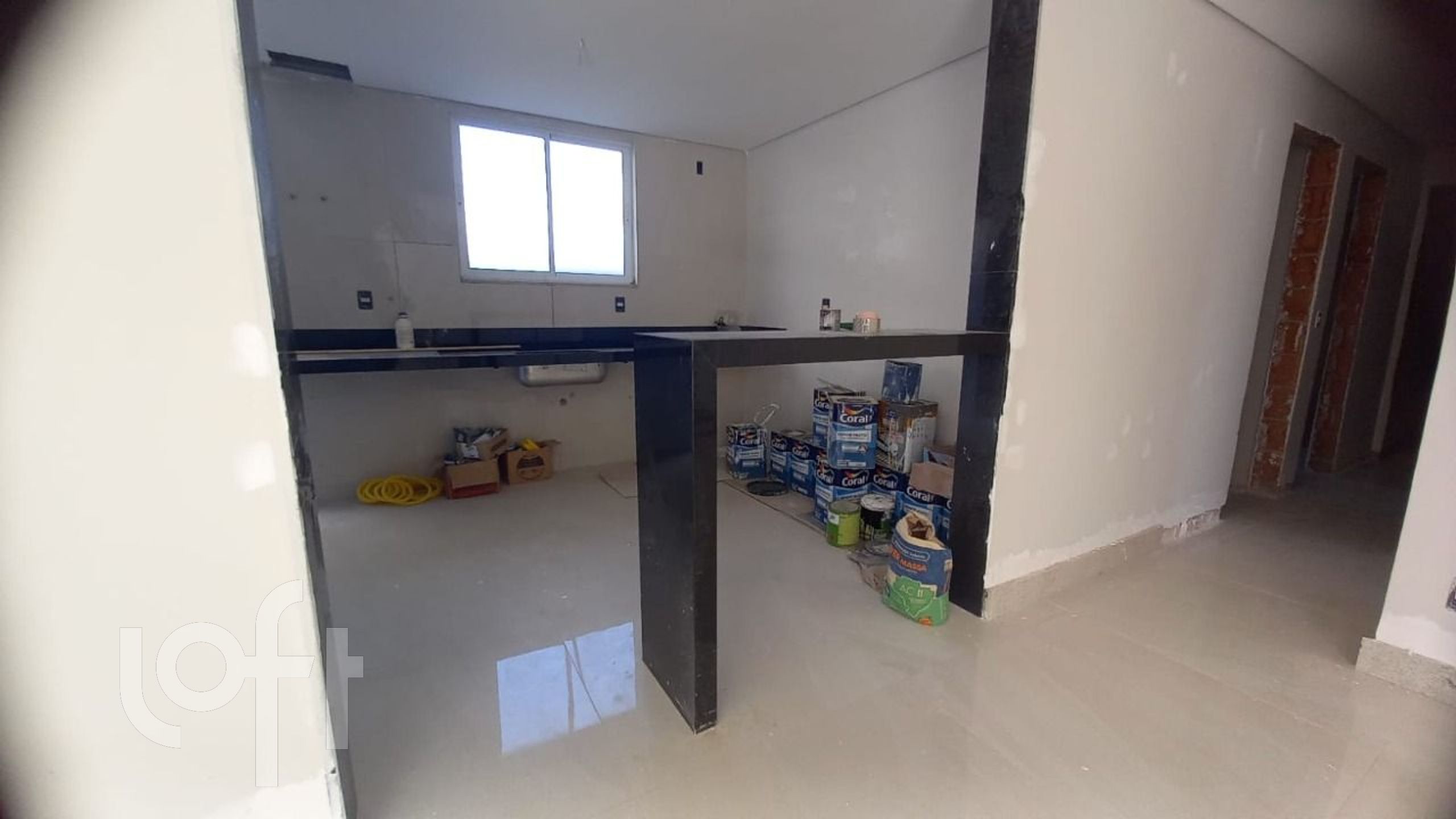 Apartamento à venda com 4 quartos, 106m² - Foto 2