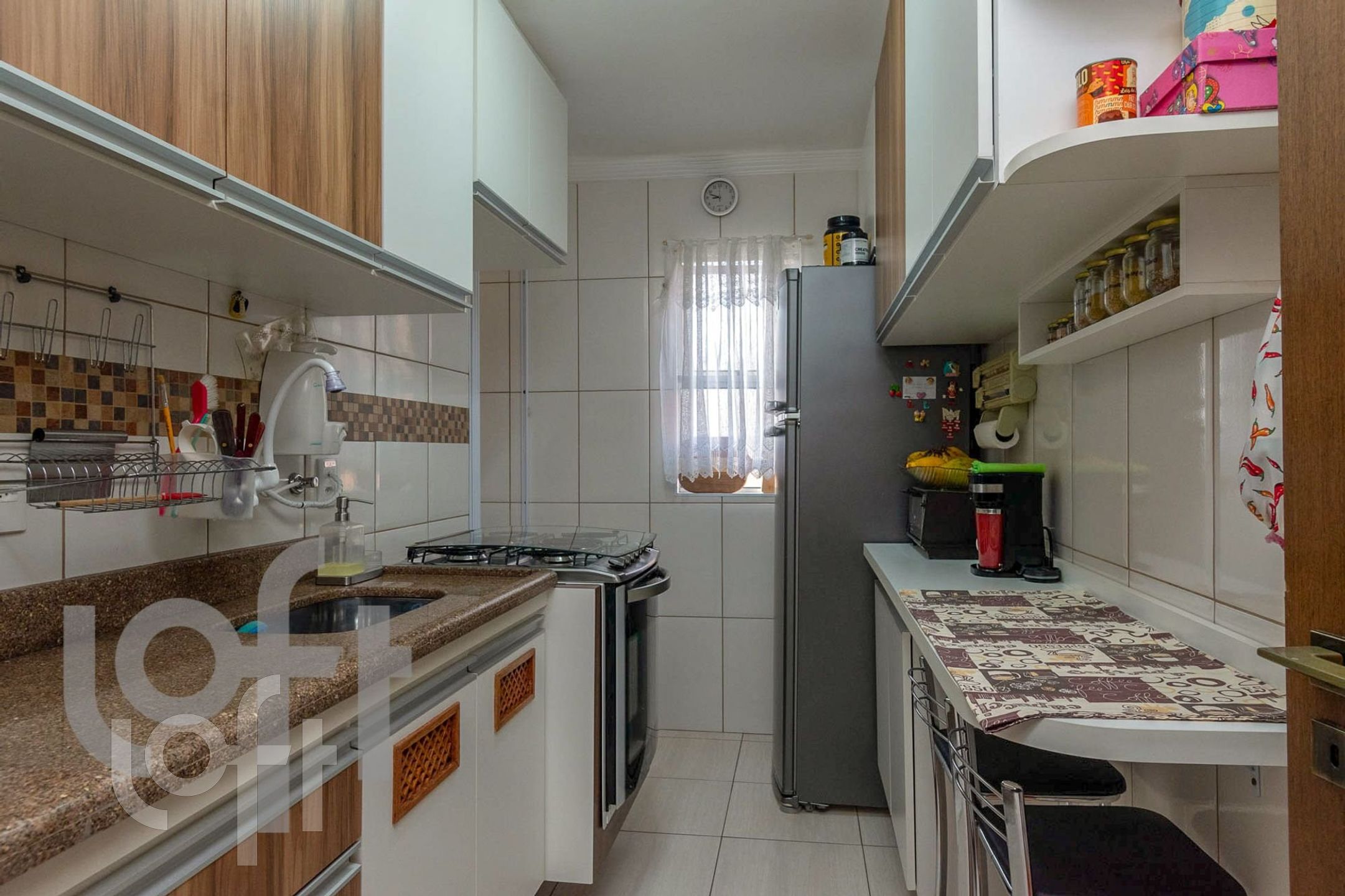 Apartamento à venda com 2 quartos, 60m² - Foto 18