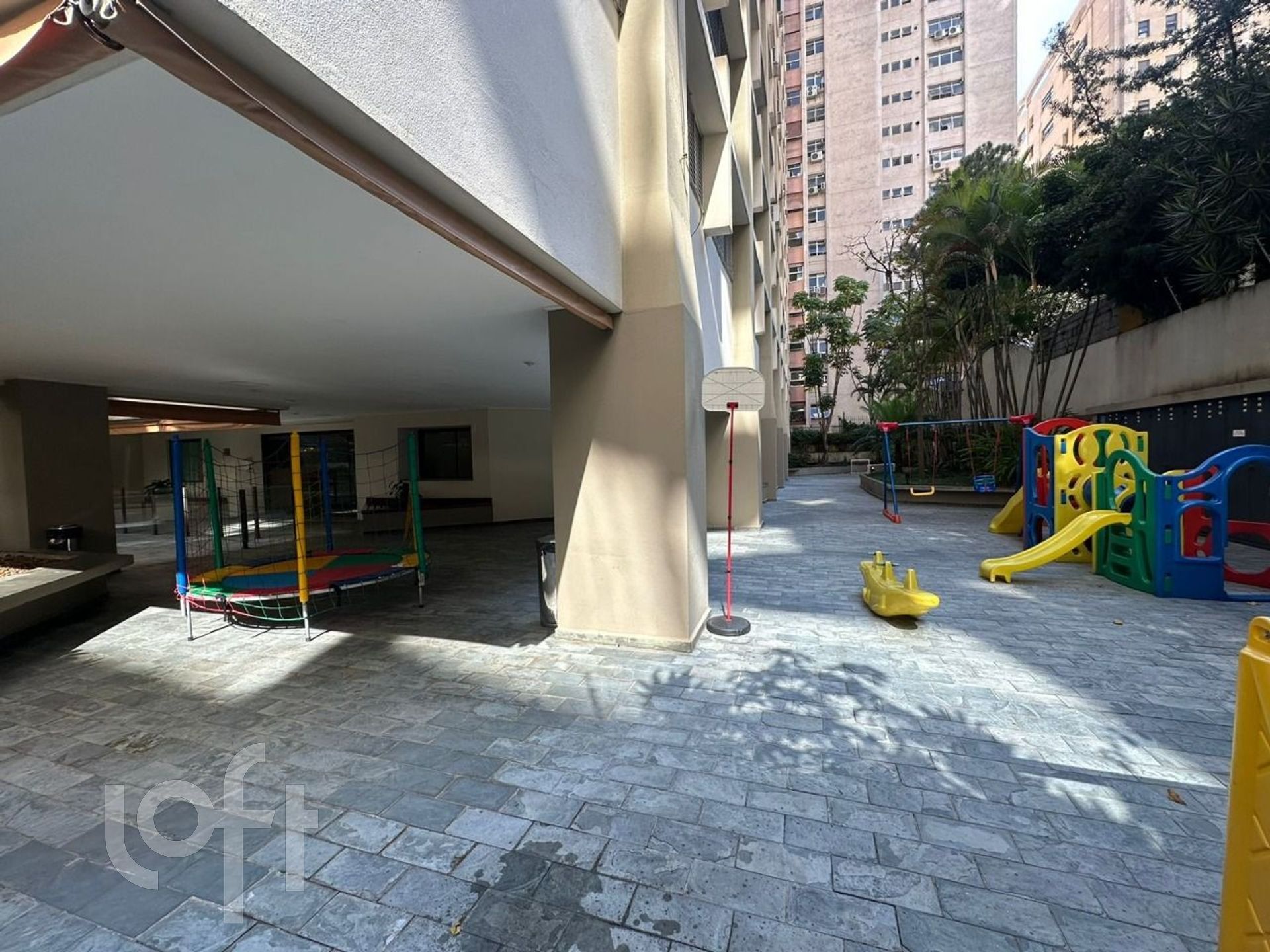 Apartamento à venda com 3 quartos, 178m² - Foto 28