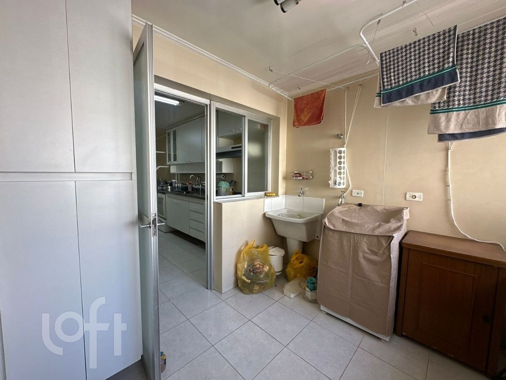 Apartamento à venda com 3 quartos, 178m² - Foto 19