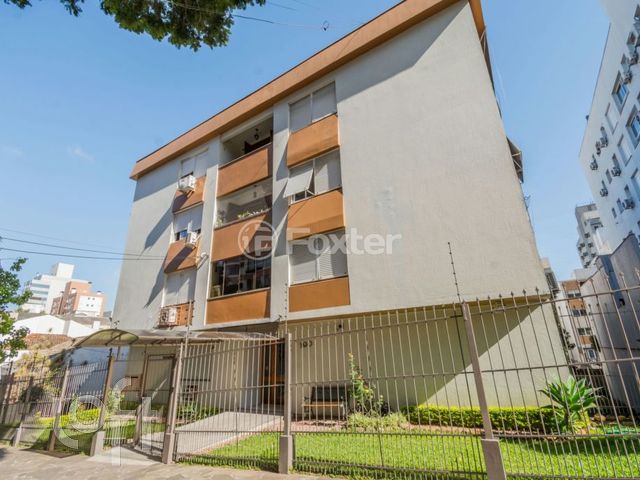 Apartamento com 100m², 3 dormitórios, 1 suíte, 1 vaga, Petrópolis em Porto Alegre