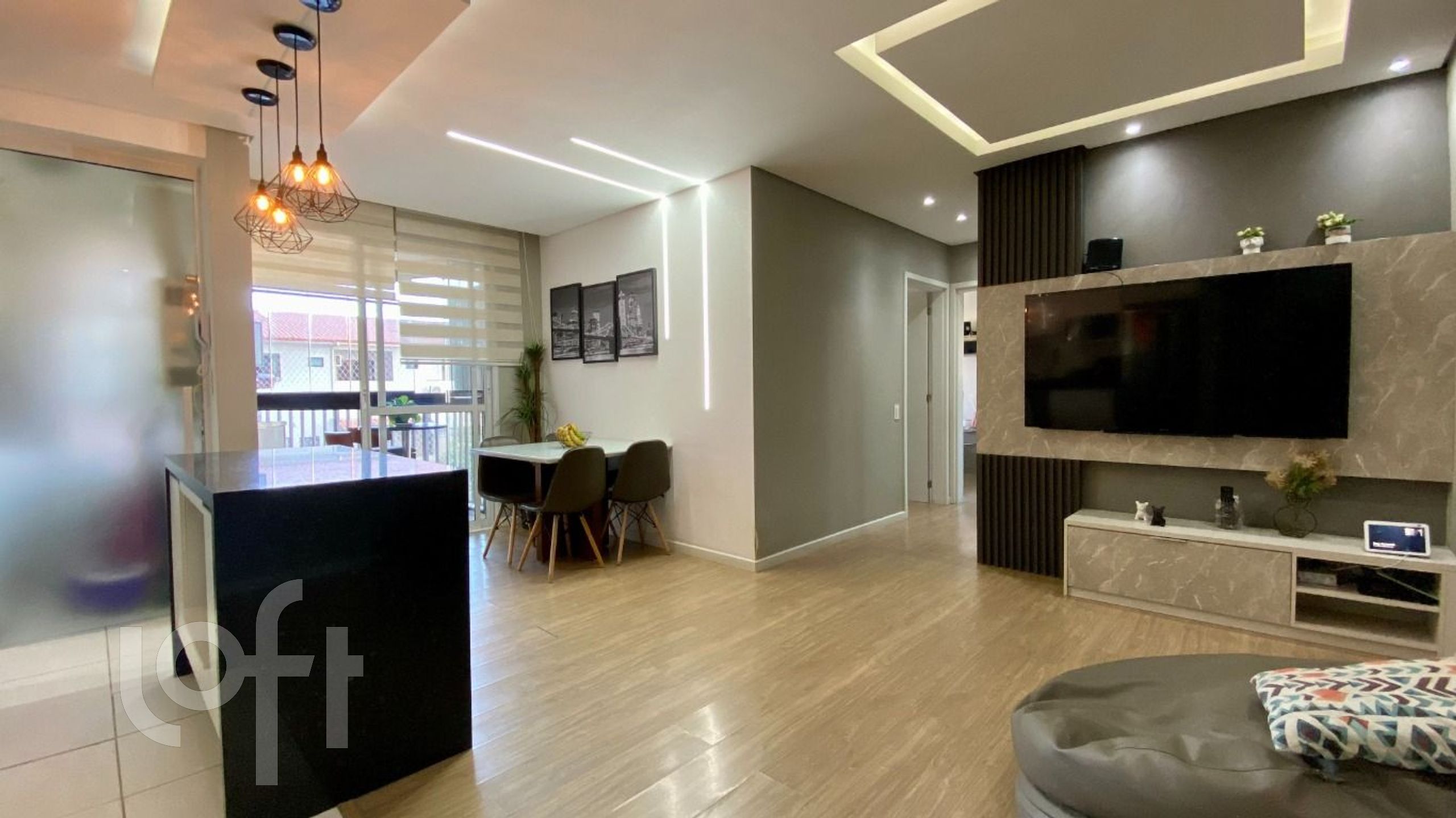 Apartamento à venda em Cidade Jardim de Florianopolis com 64 m², 2 quartos, 1 vaga
