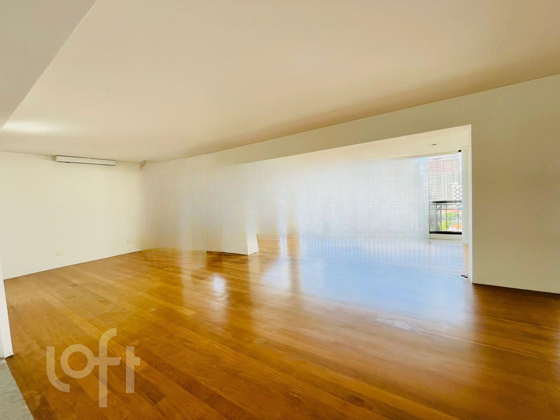 Apartamento à venda com 3 quartos, 215m² - Foto 24