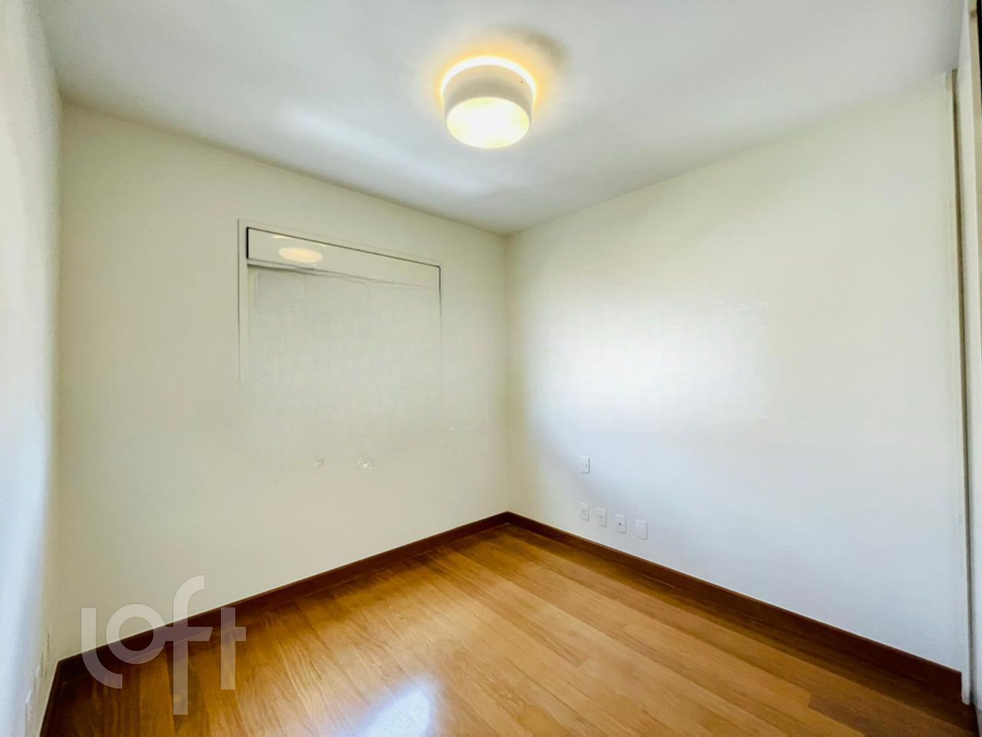 Apartamento à venda com 3 quartos, 215m² - Foto 13