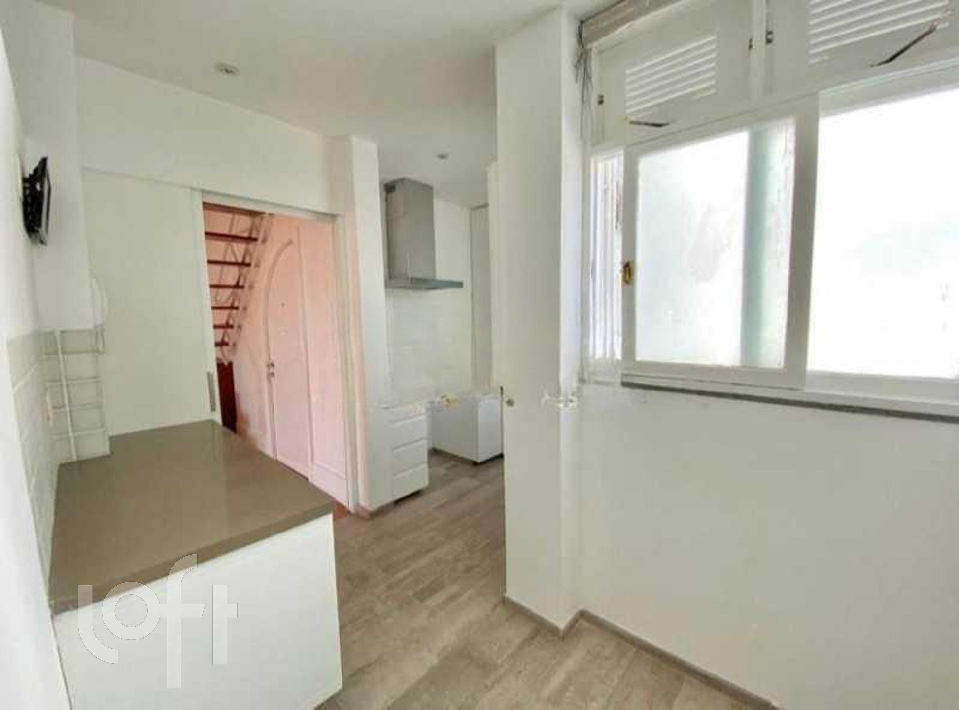 Apartamento à venda com 3 quartos, 280m² - Foto 19