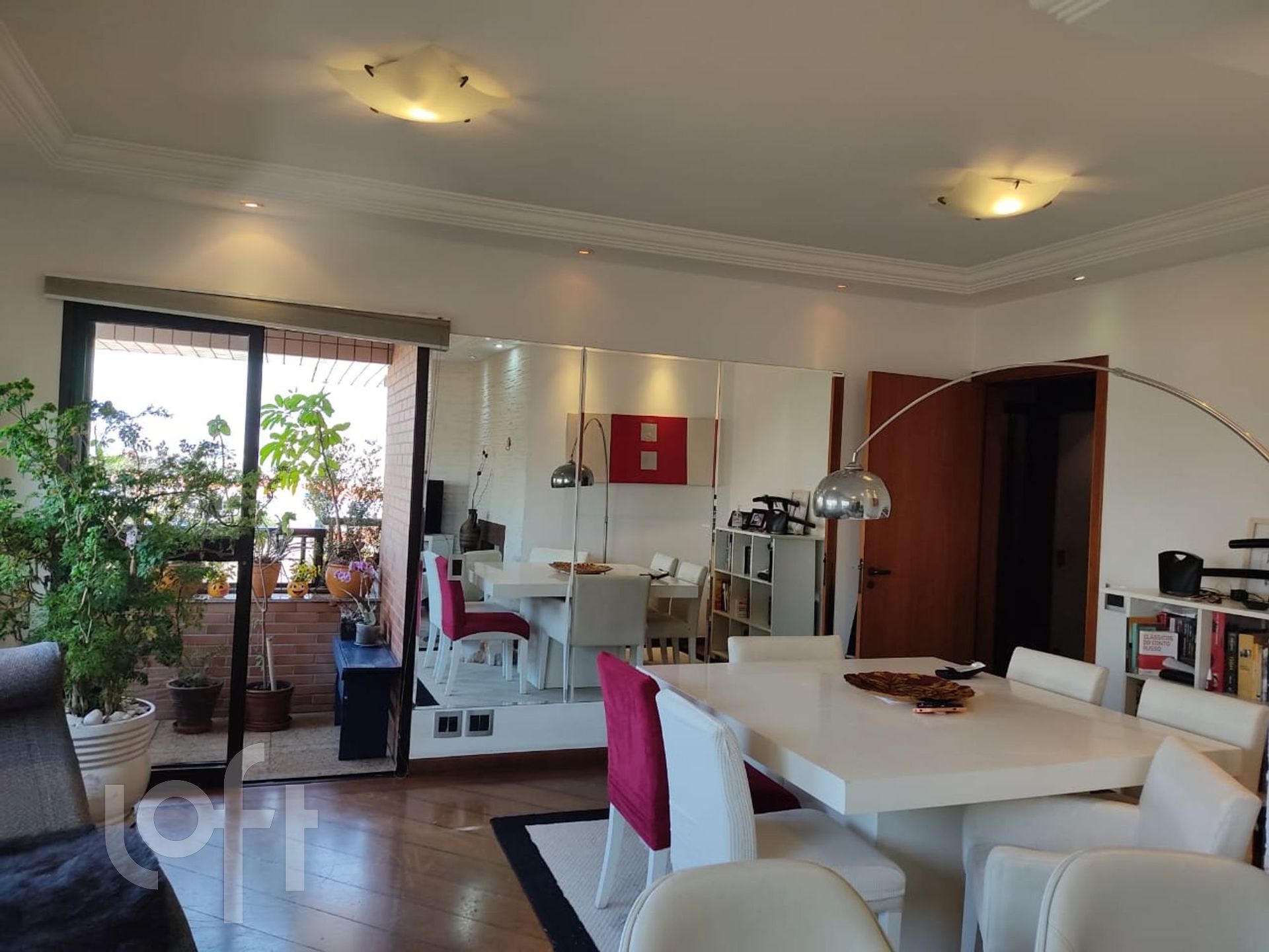 Apartamento à venda com 3 quartos, 141m² - Foto 5