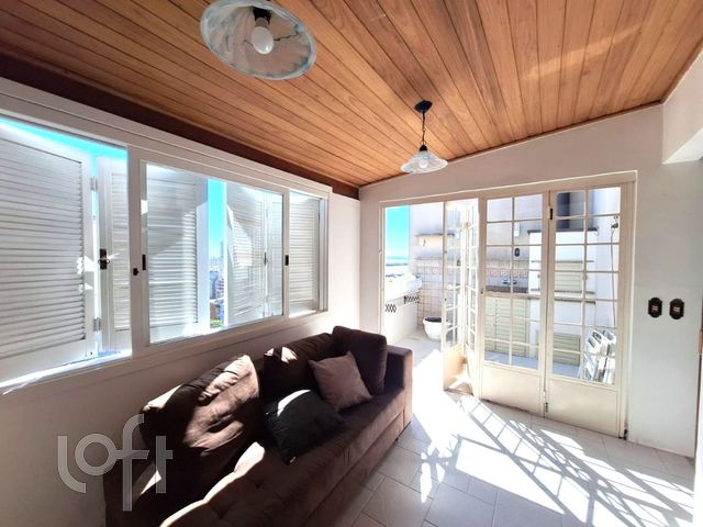 Apartamento com 56m², 1 dormitório, 1 vaga, Independência em Porto Alegre