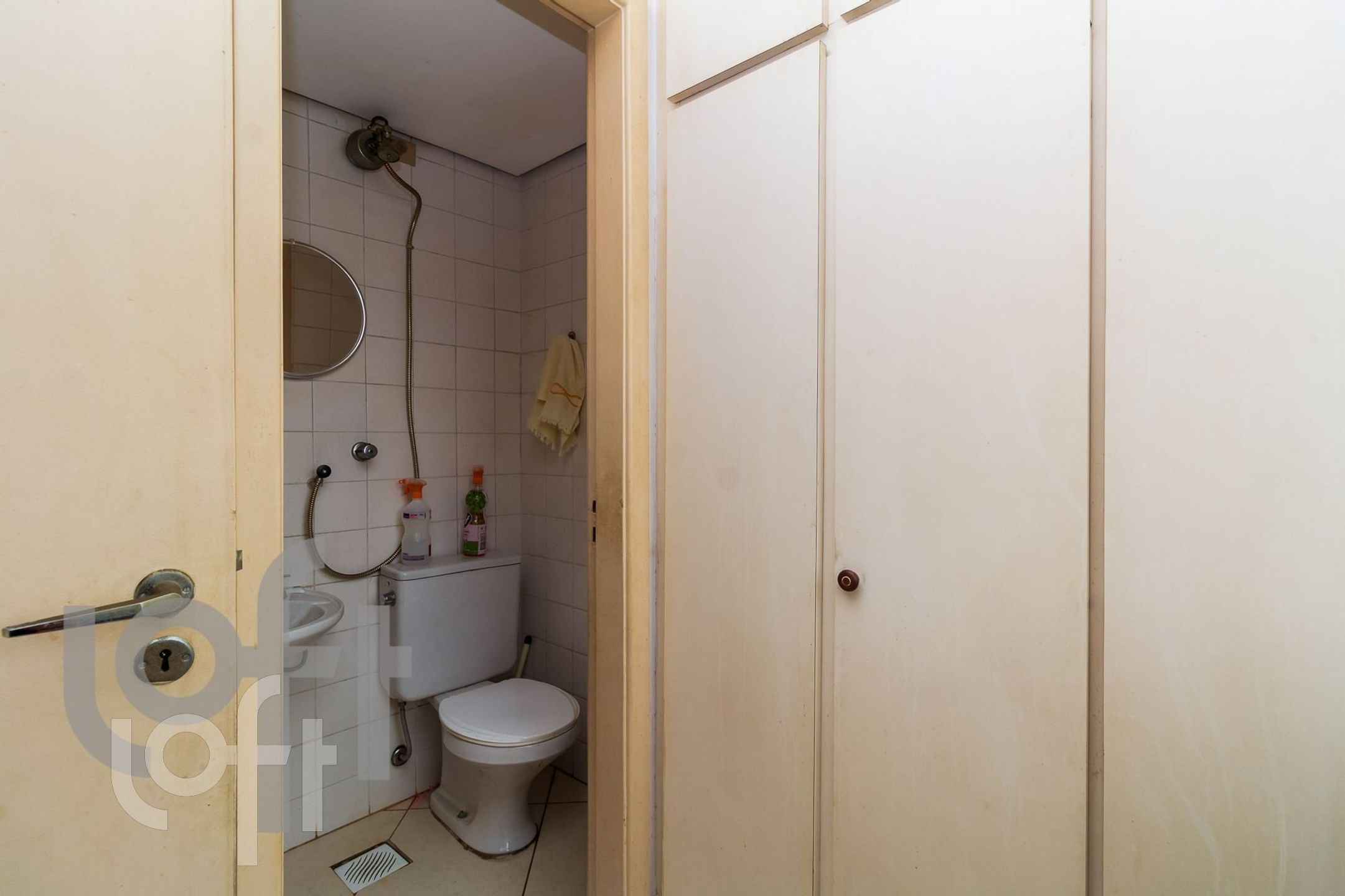 Apartamento à venda com 4 quartos, 127m² - Foto 2