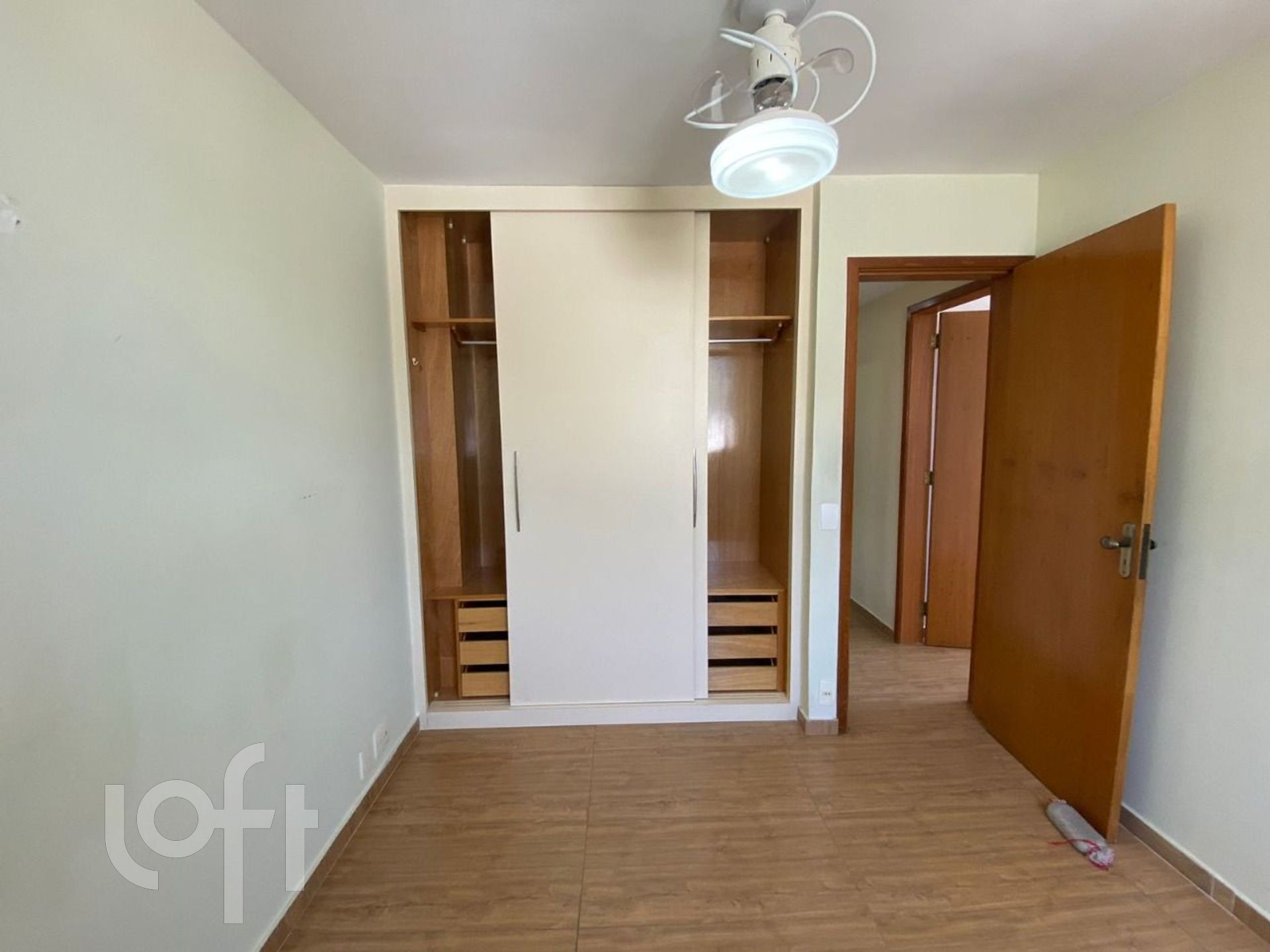 Apartamento à venda com 3 quartos, 180m² - Foto 16