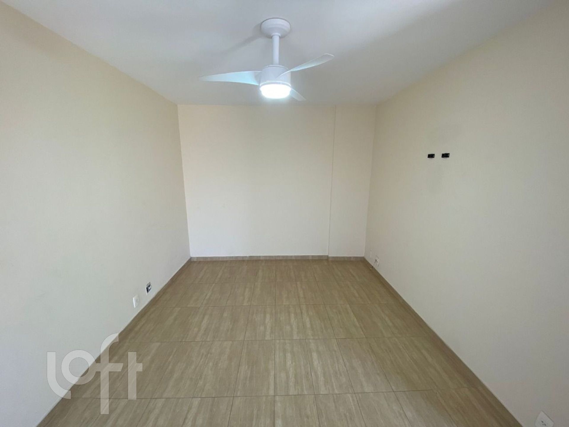 Apartamento à venda com 3 quartos, 180m² - Foto 18