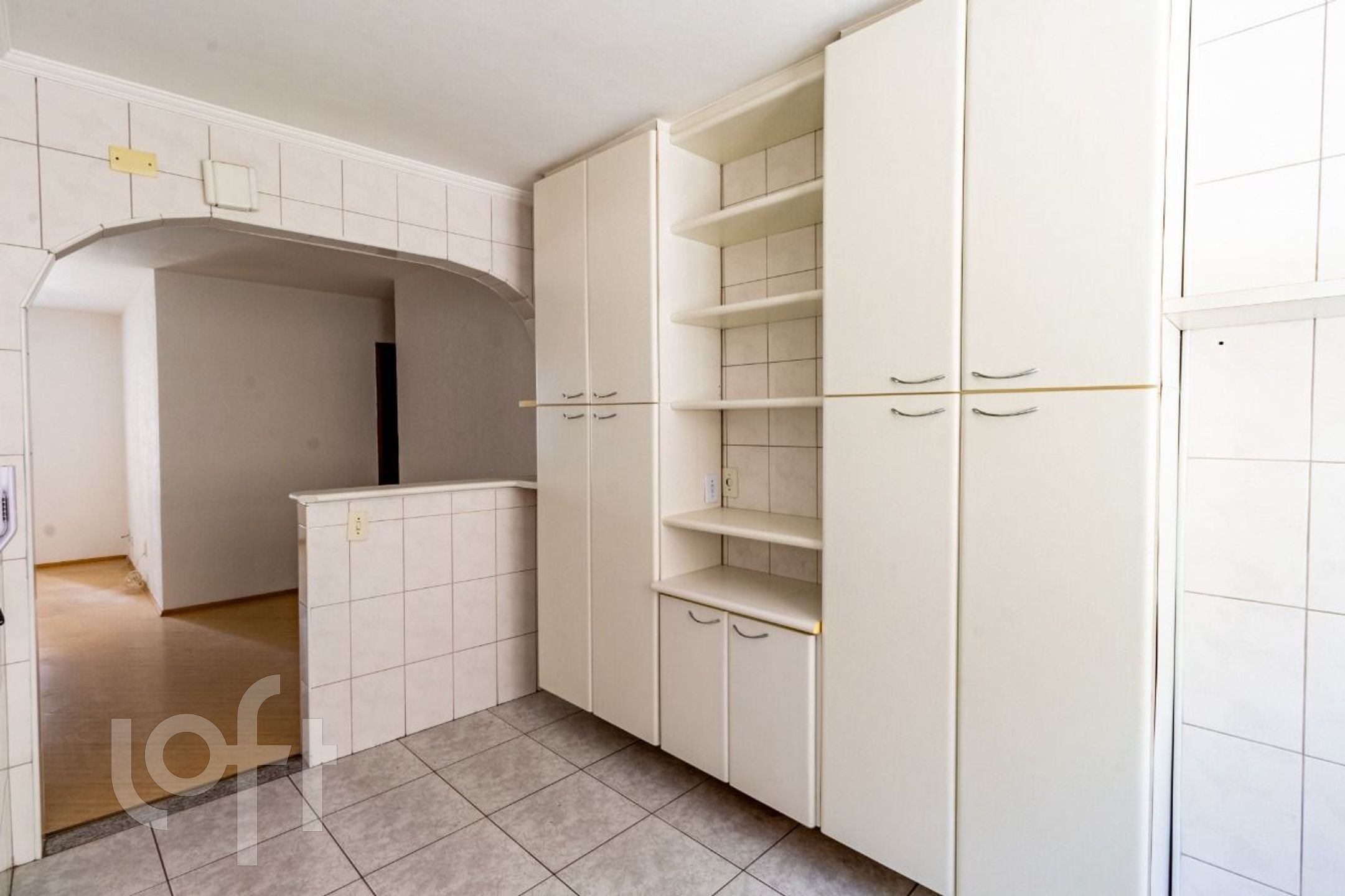 Apartamento à venda com 2 quartos, 82m² - Foto 10