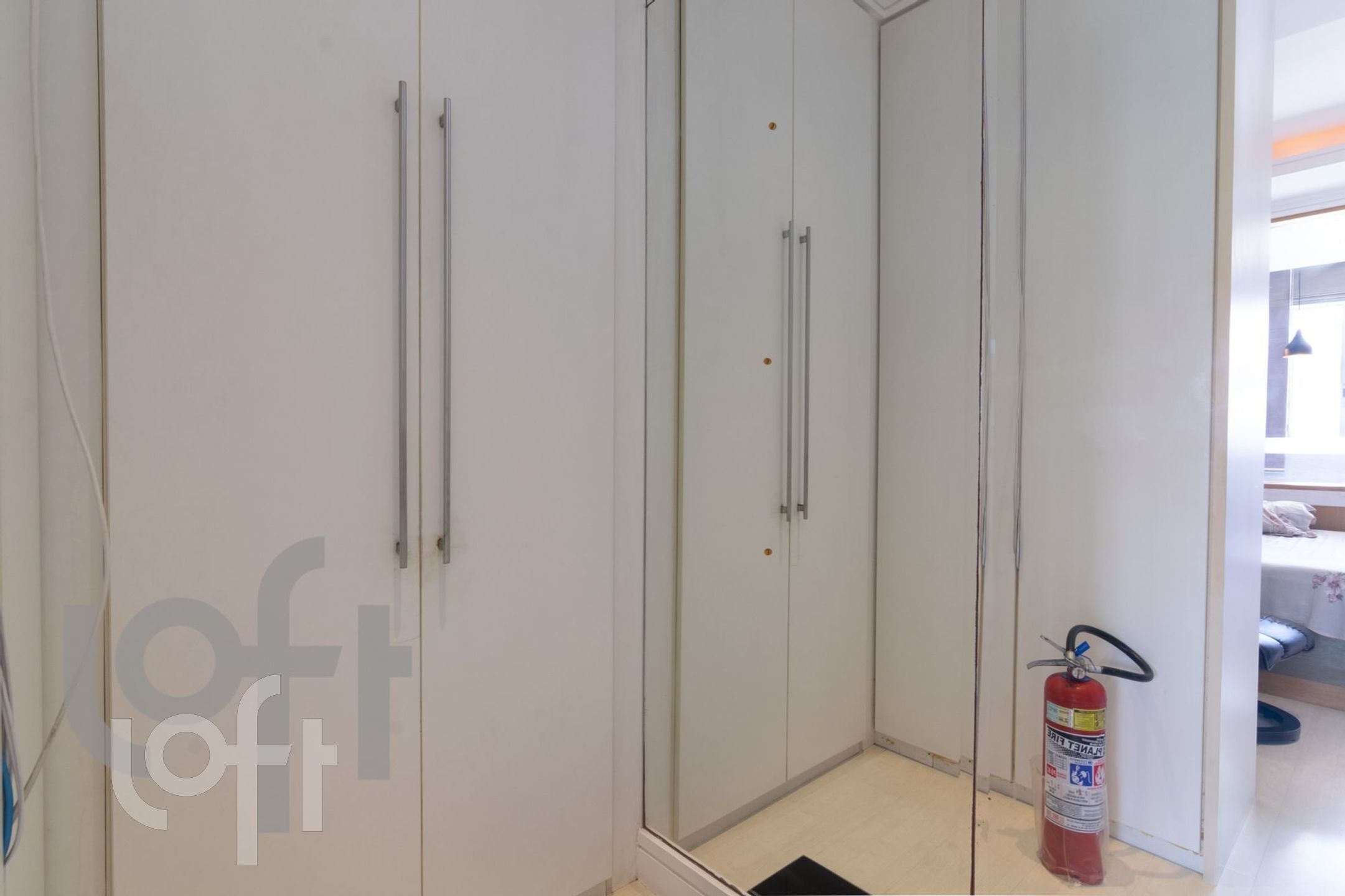 Apartamento à venda com 3 quartos, 164m² - Foto 5