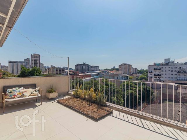 Apartamento com 73m², 2 dormitórios, 1 vaga, Floresta em Porto Alegre