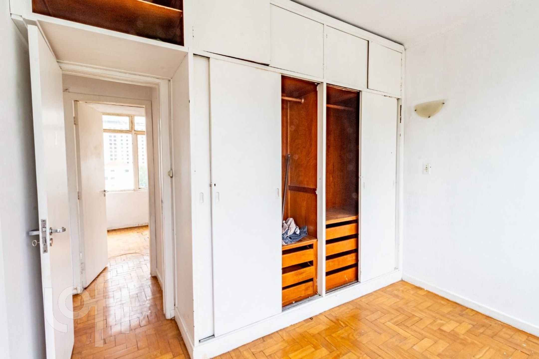 Apartamento à venda com 3 quartos, 110m² - Foto 14