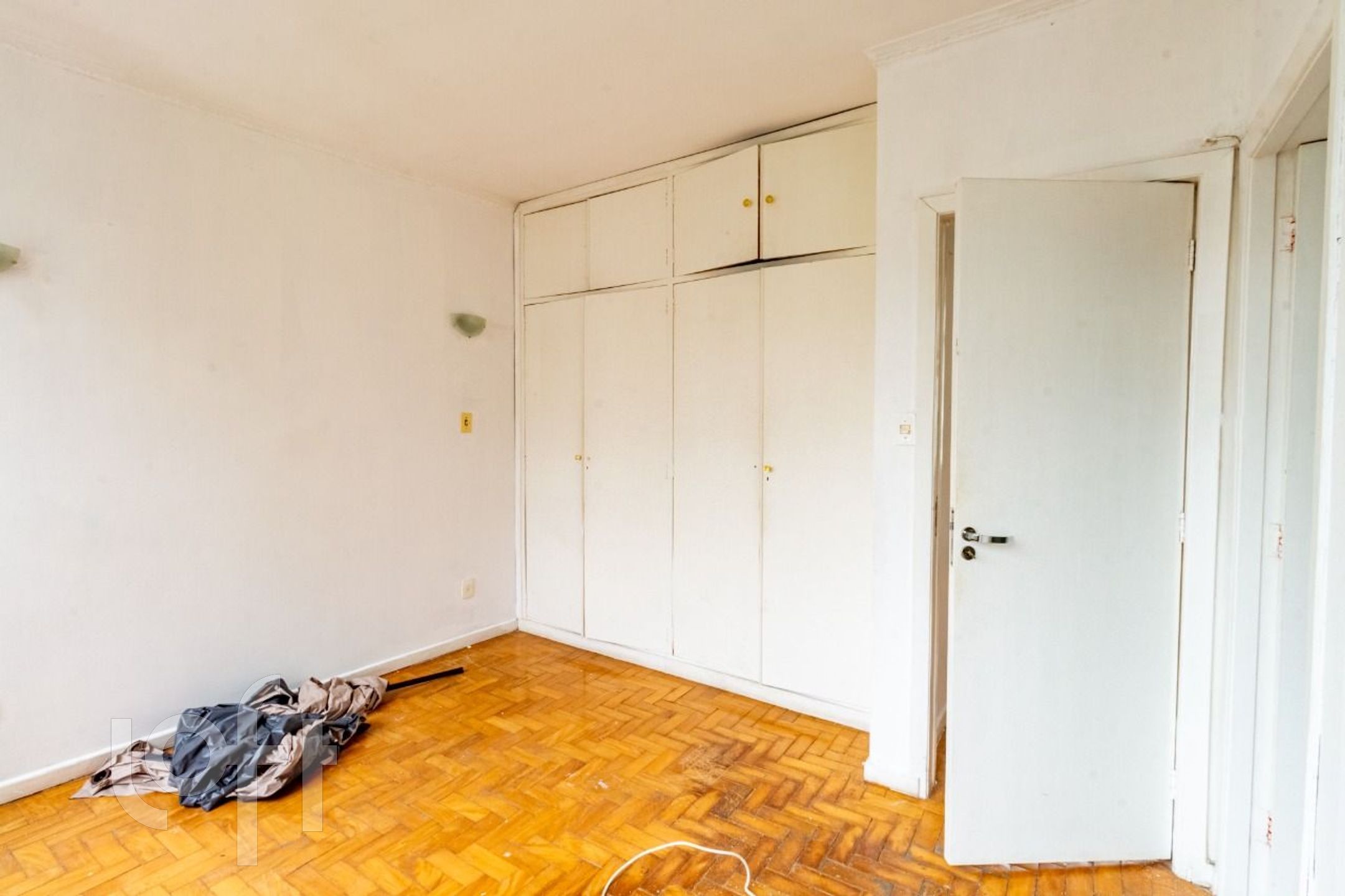 Apartamento à venda com 3 quartos, 110m² - Foto 22