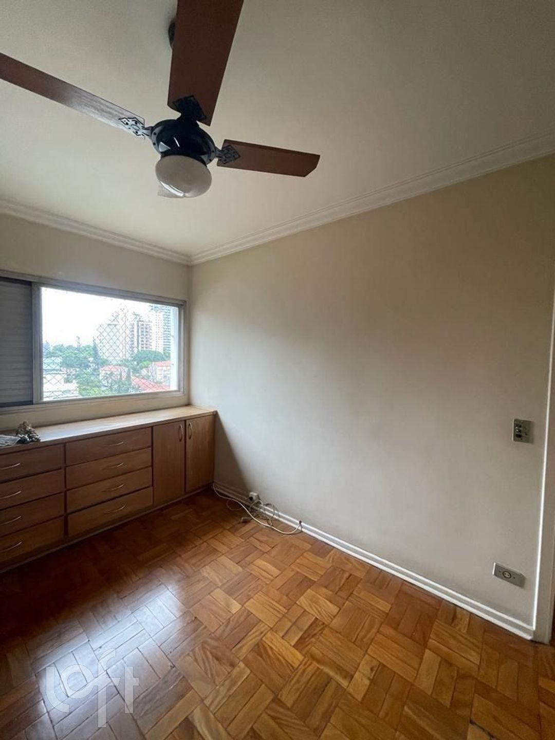 Apartamento à venda com 2 quartos, 67m² - Foto 2