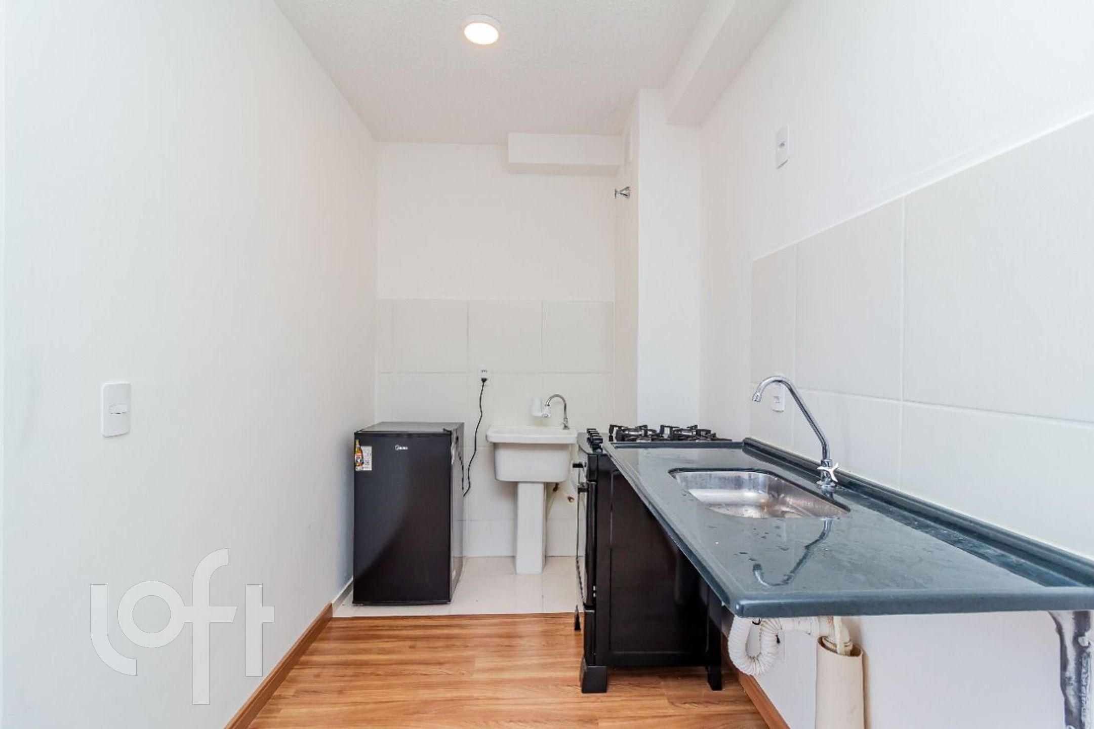 Apartamento à venda com 2 quartos, 34m² - Foto 6