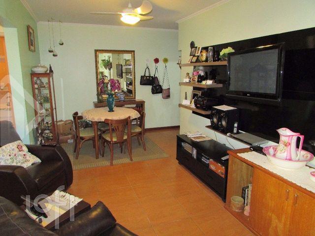 Apartamento com 176m², 2 dormitórios, 2 suítes, Independência em Porto Alegre