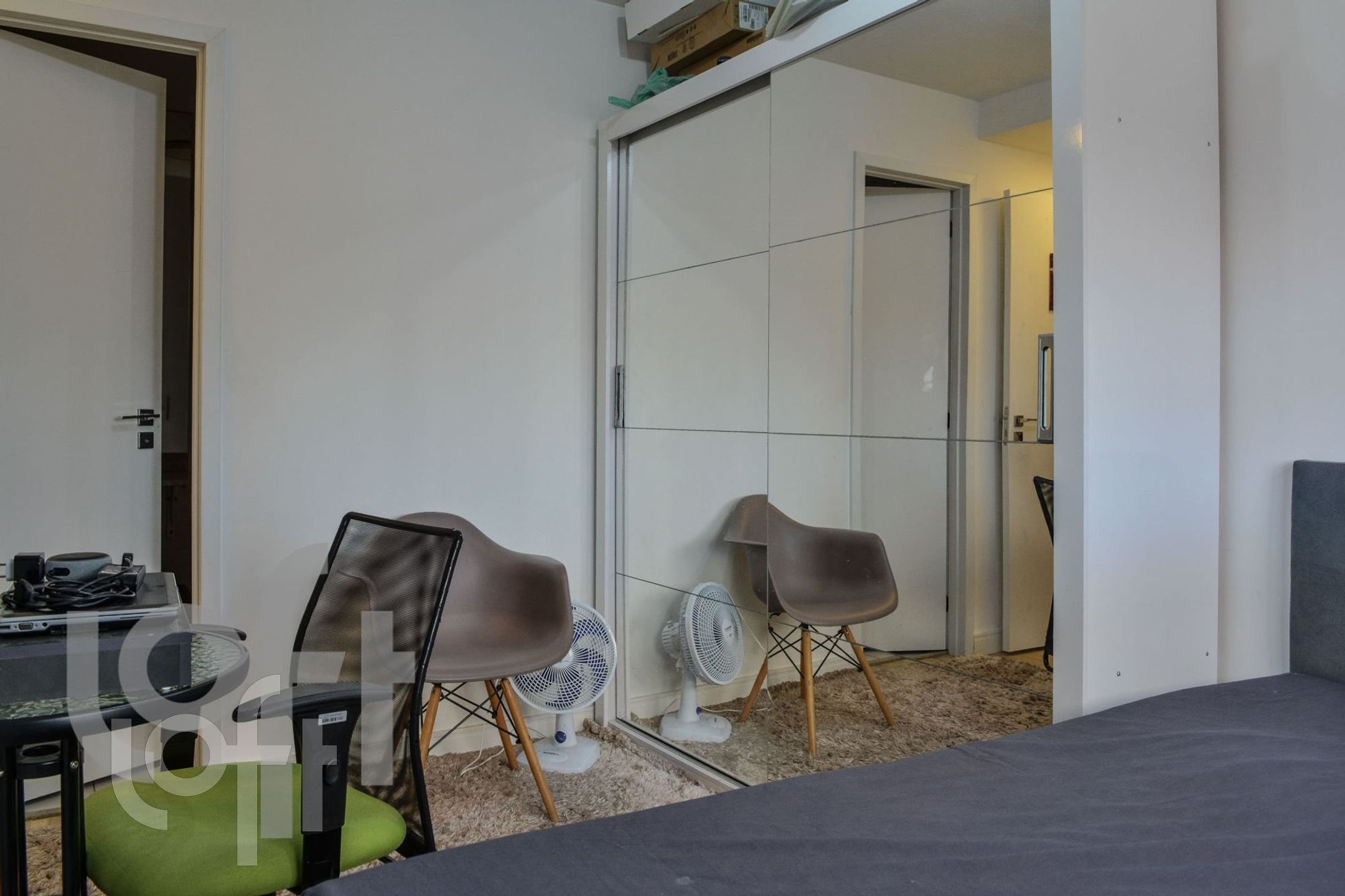 Apartamento à venda com 2 quartos, 85m² - Foto 2