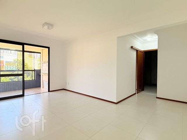 Apartamento com 82m², 2 dormitórios, 1 suíte, 2 vagas, São João em Porto Alegre