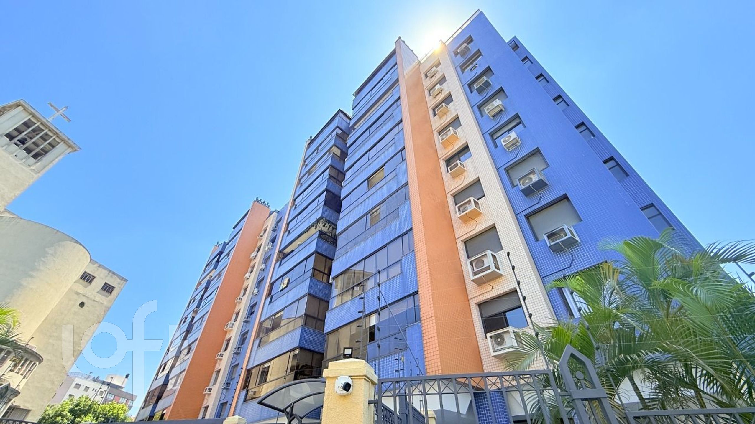 Apartamento com 82m², 2 dormitórios, 1 suíte, 2 vagas, São João em Porto Alegre