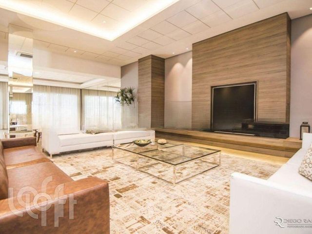 Apartamento com 316m², 3 dormitórios, 3 suítes, 4 vagas, Jardim Europa em Porto Alegre