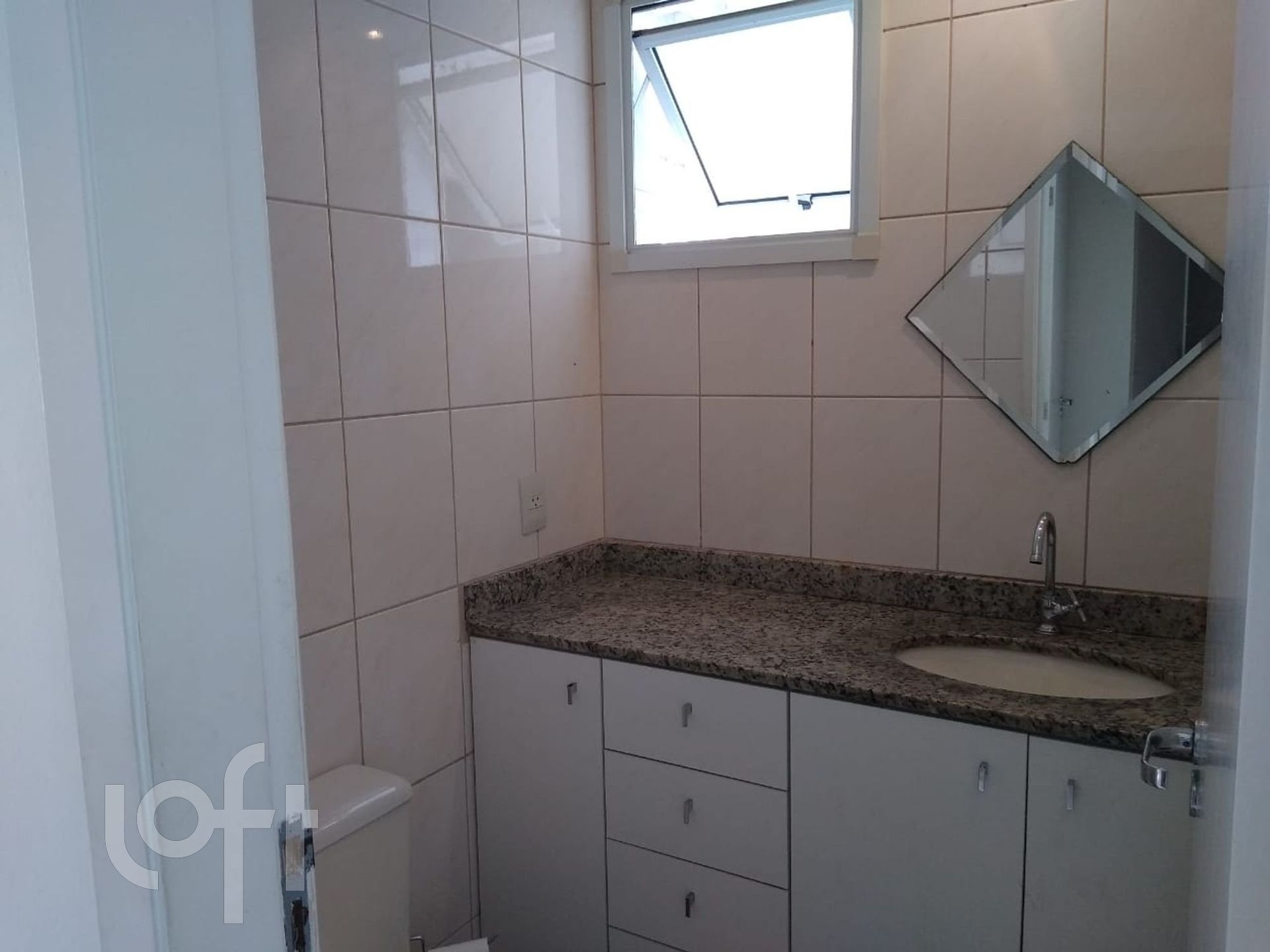 Apartamento à venda com 3 quartos, 60m² - Foto 2