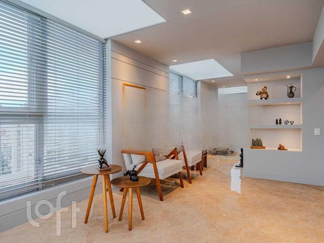 Apartamento com 359m², 3 dormitórios, 2 suítes, 2 vagas, Independência em Porto Alegre