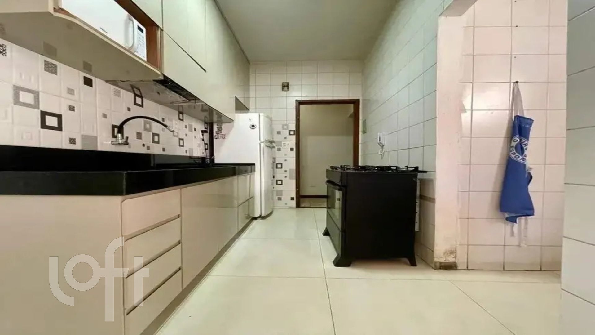 Apartamento à venda com 2 quartos, 70m² - Foto 16