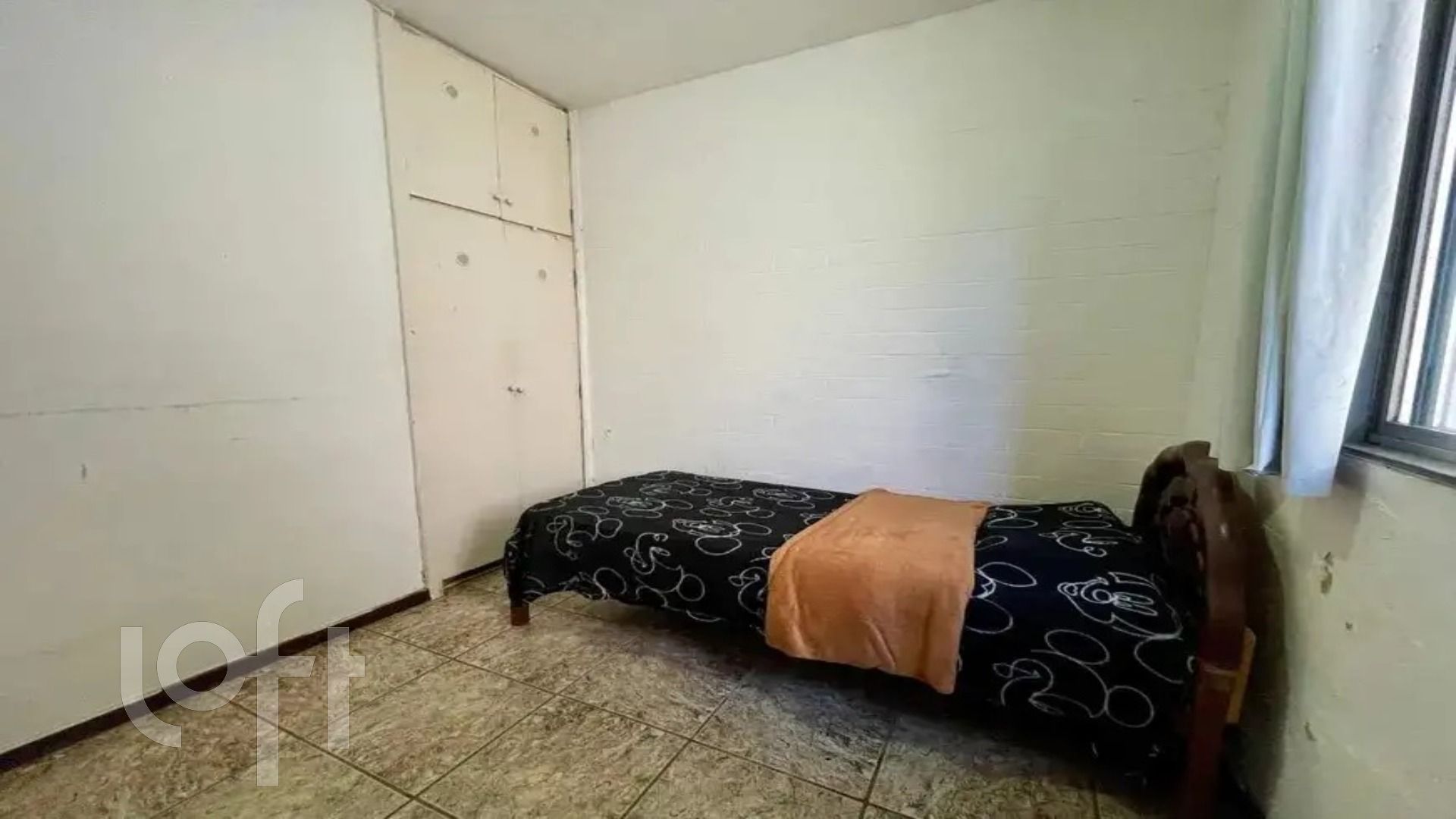 Apartamento à venda com 2 quartos, 70m² - Foto 9