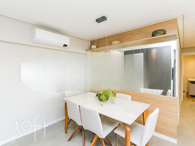 Apartamento com 67m², 3 dormitórios, 1 suíte, 1 vaga, Cristo Redentor em Porto Alegre