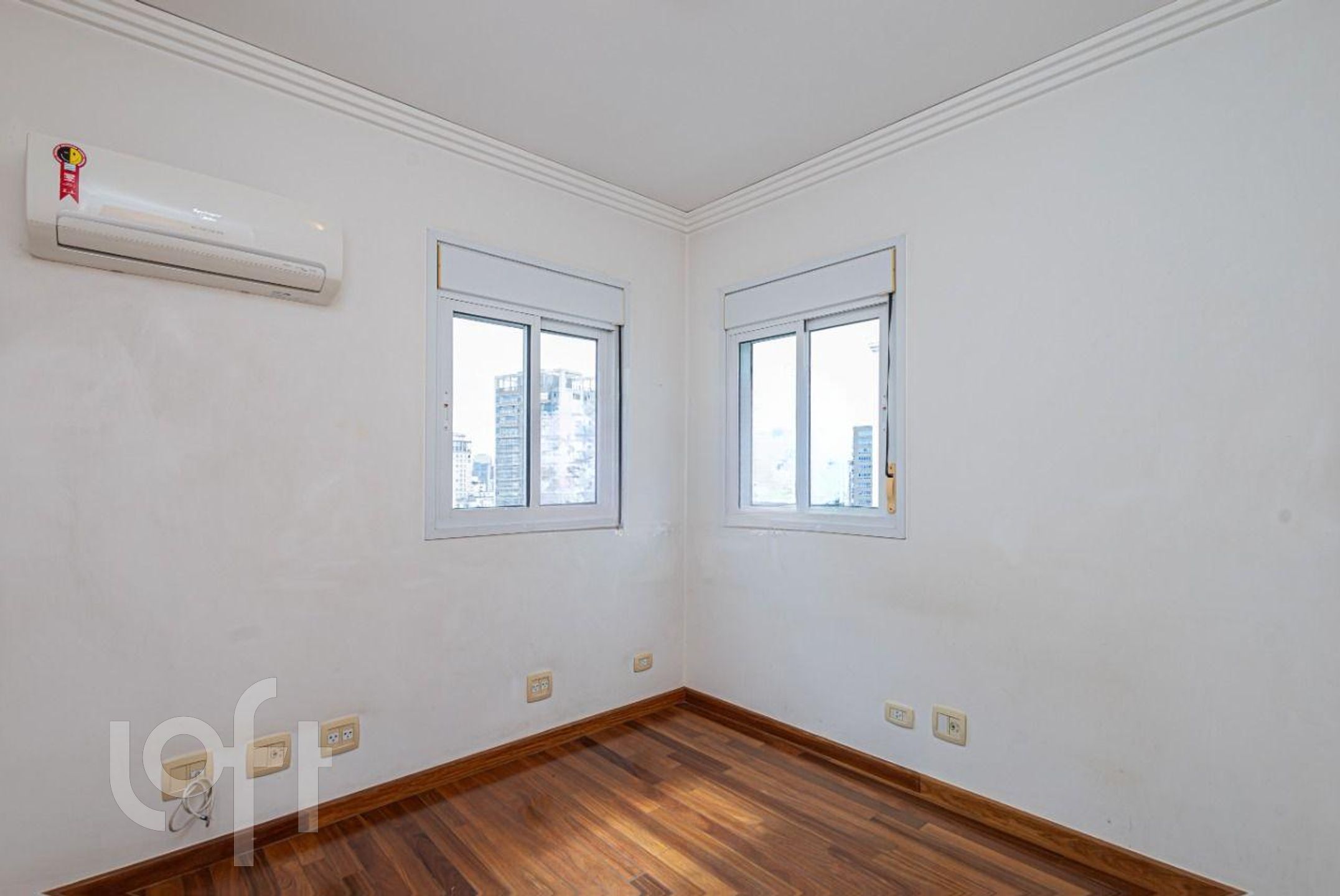 Apartamento à venda com 2 quartos, 58m² - Foto 3