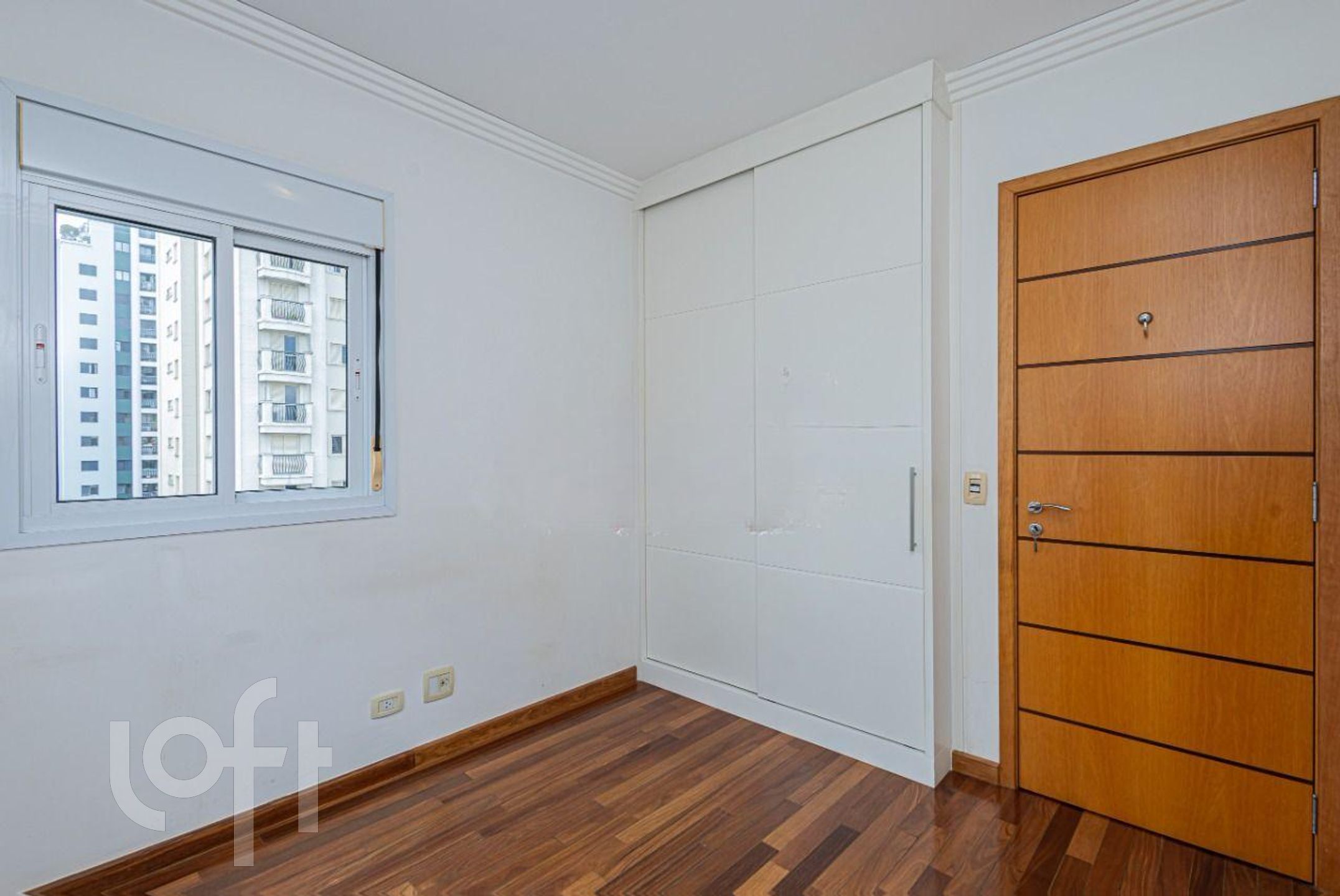 Apartamento à venda com 2 quartos, 58m² - Foto 4