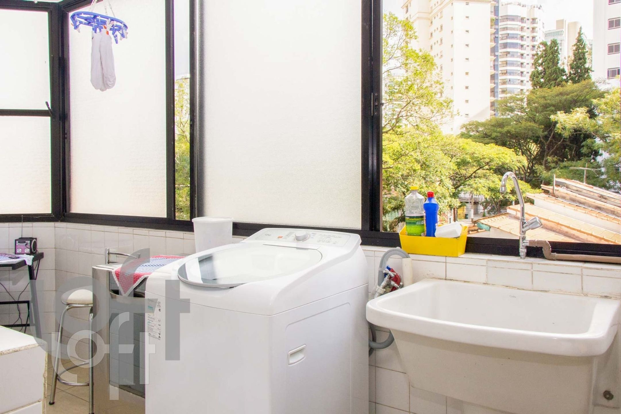 Apartamento à venda com 3 quartos, 150m² - Foto 15