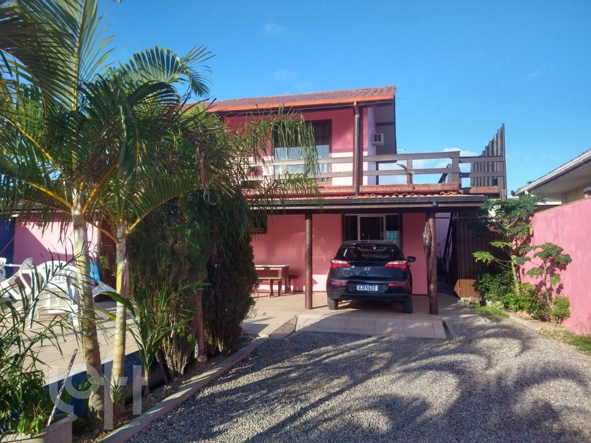 Casa Residencial com 240m², 6 quartos, 1 suíte, 2 garagens, no bairro Praia do Sonho em Palhoça
