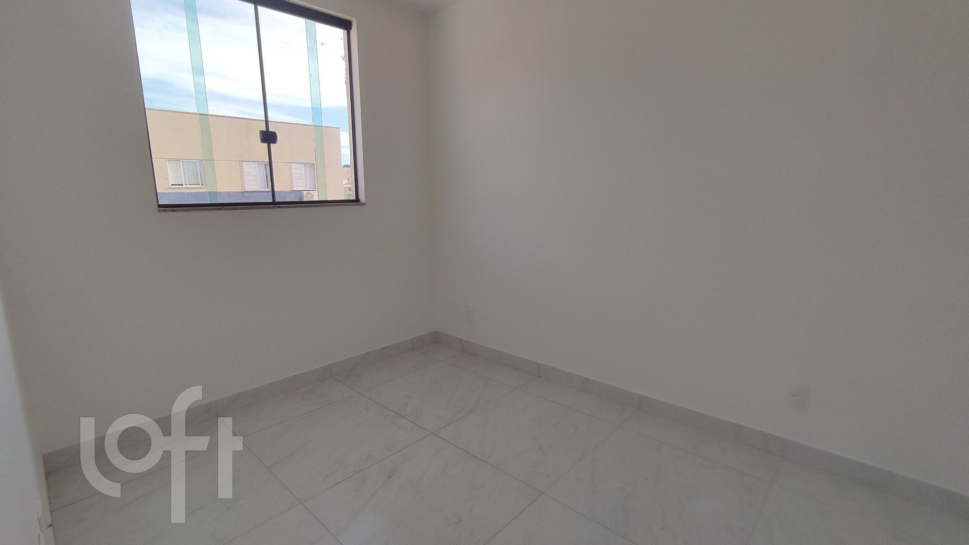 Apartamento à venda com 2 quartos, 50m² - Foto 3