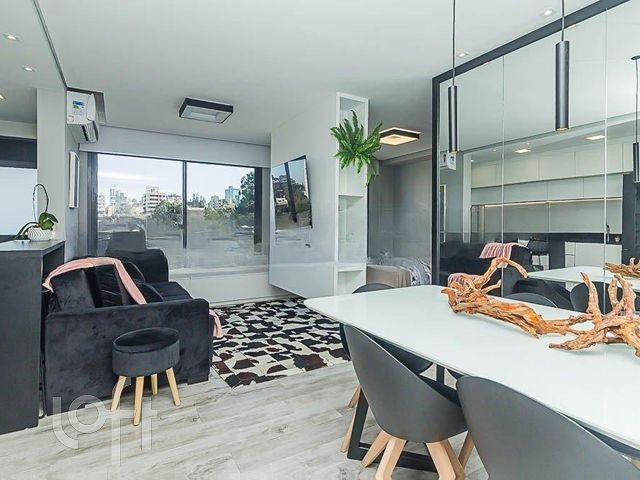 Apartamento com 49m², 1 dormitório, 1 suíte, 1 vaga, Petrópolis em Porto Alegre