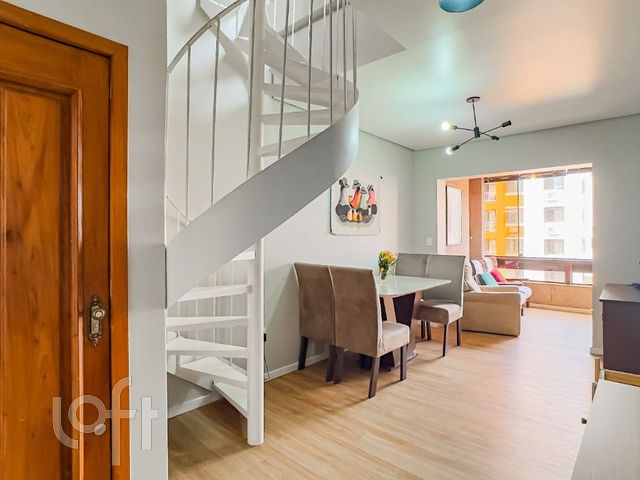 Apartamento com 125m², 3 dormitórios, 1 suíte, 1 vaga, Cristo Redentor em Porto Alegre