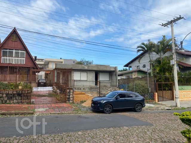 Casa com 168m², 3 dormitórios, Vila Ipiranga em Porto Alegre