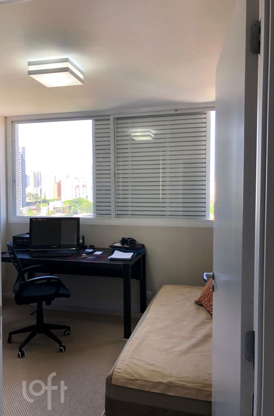 Apartamento à venda com 3 quartos, 111m² - Foto 2