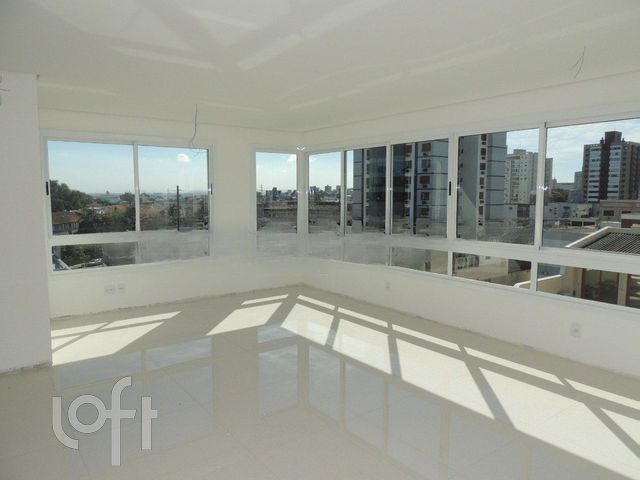 Apartamento com 97m², 3 dormitórios, 1 suíte, 2 vagas, Boa Vista em Porto Alegre