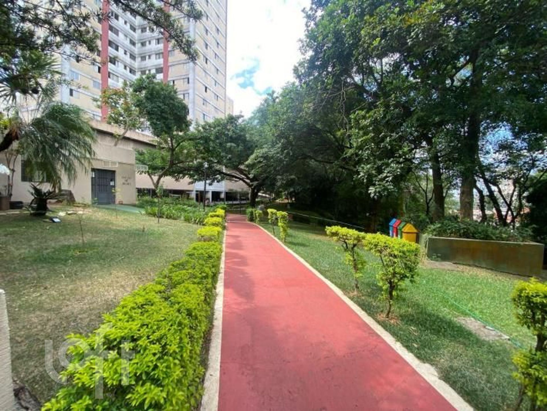 Imagem da propriedade PU5rcfm5 24