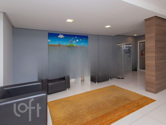 Apartamento com 68m², 2 dormitórios, 1 suíte, 1 vaga, Petrópolis em Porto Alegre