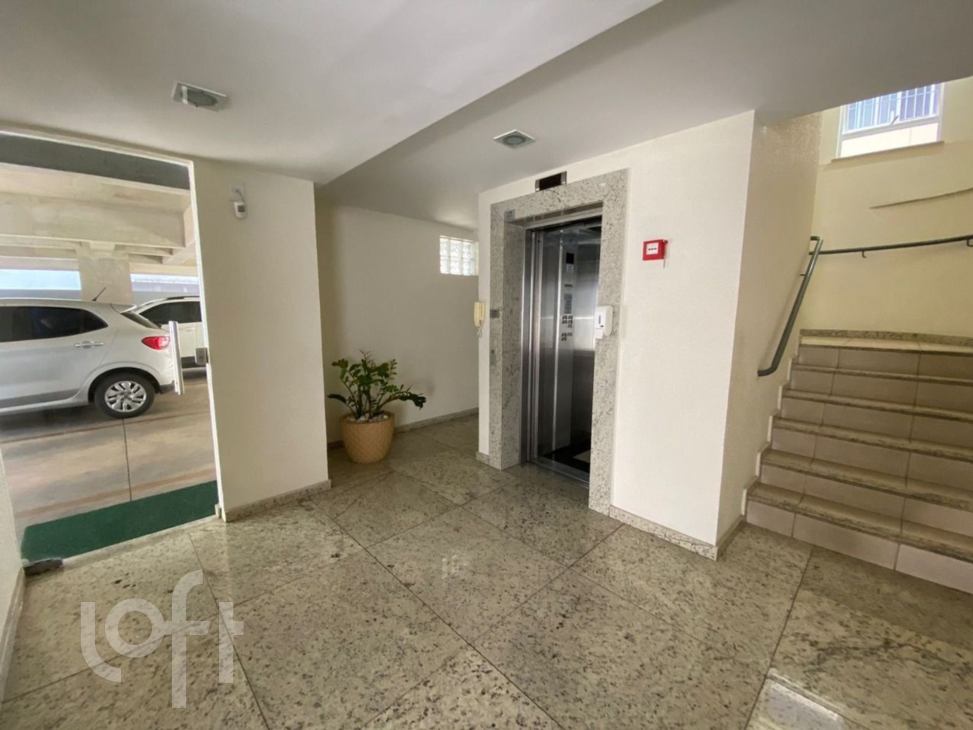 Apartamento à venda com 4 quartos, 195m² - Foto 33