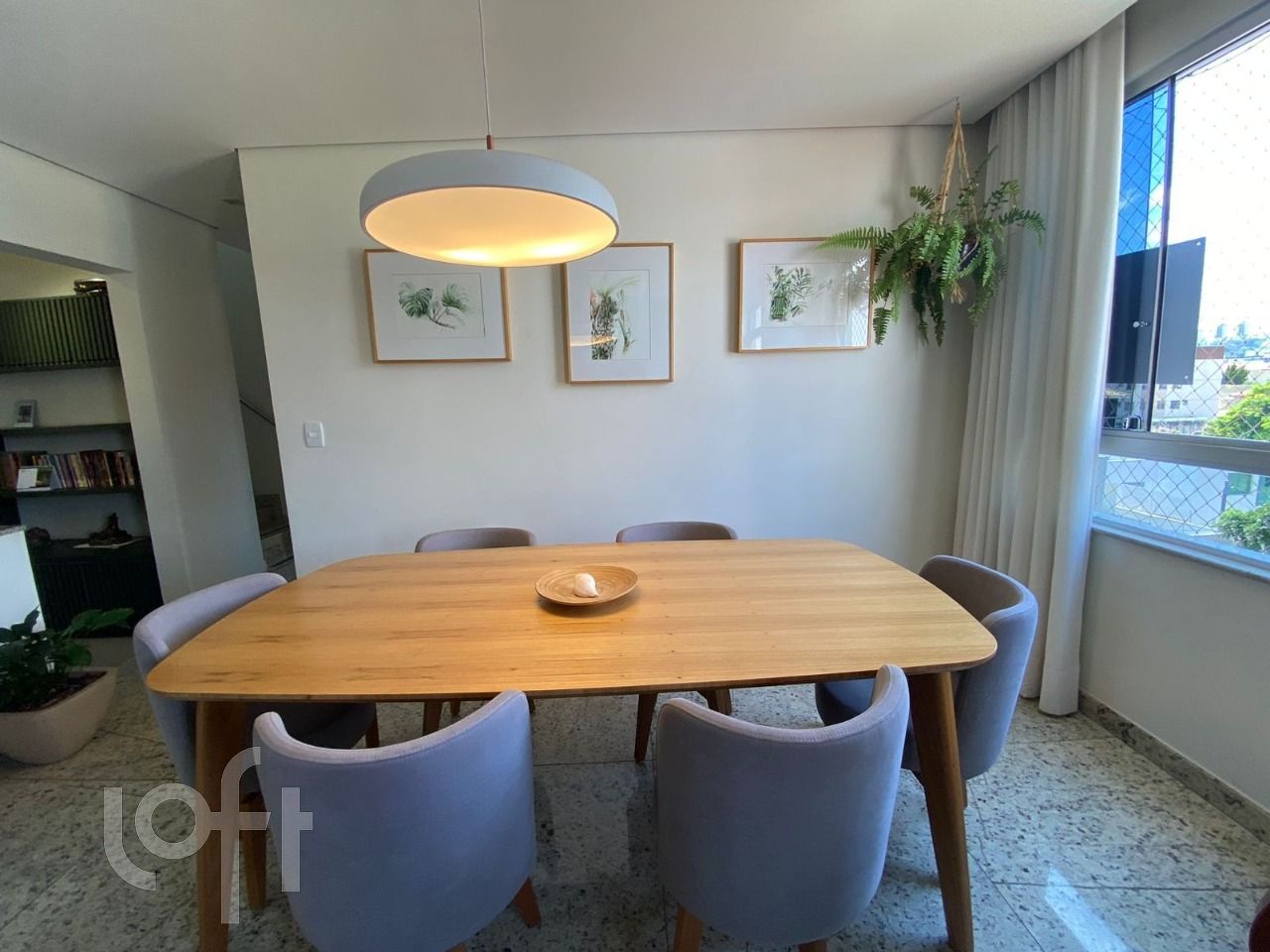 Apartamento à venda com 4 quartos, 195m² - Foto 4