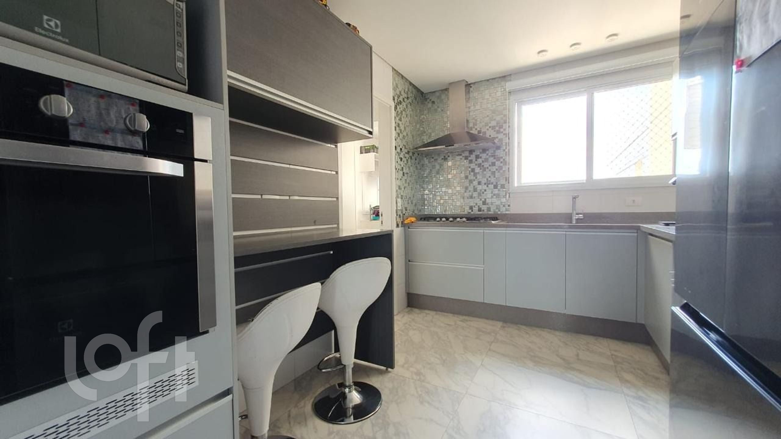 Apartamento à venda com 3 quartos, 165m² - Foto 12