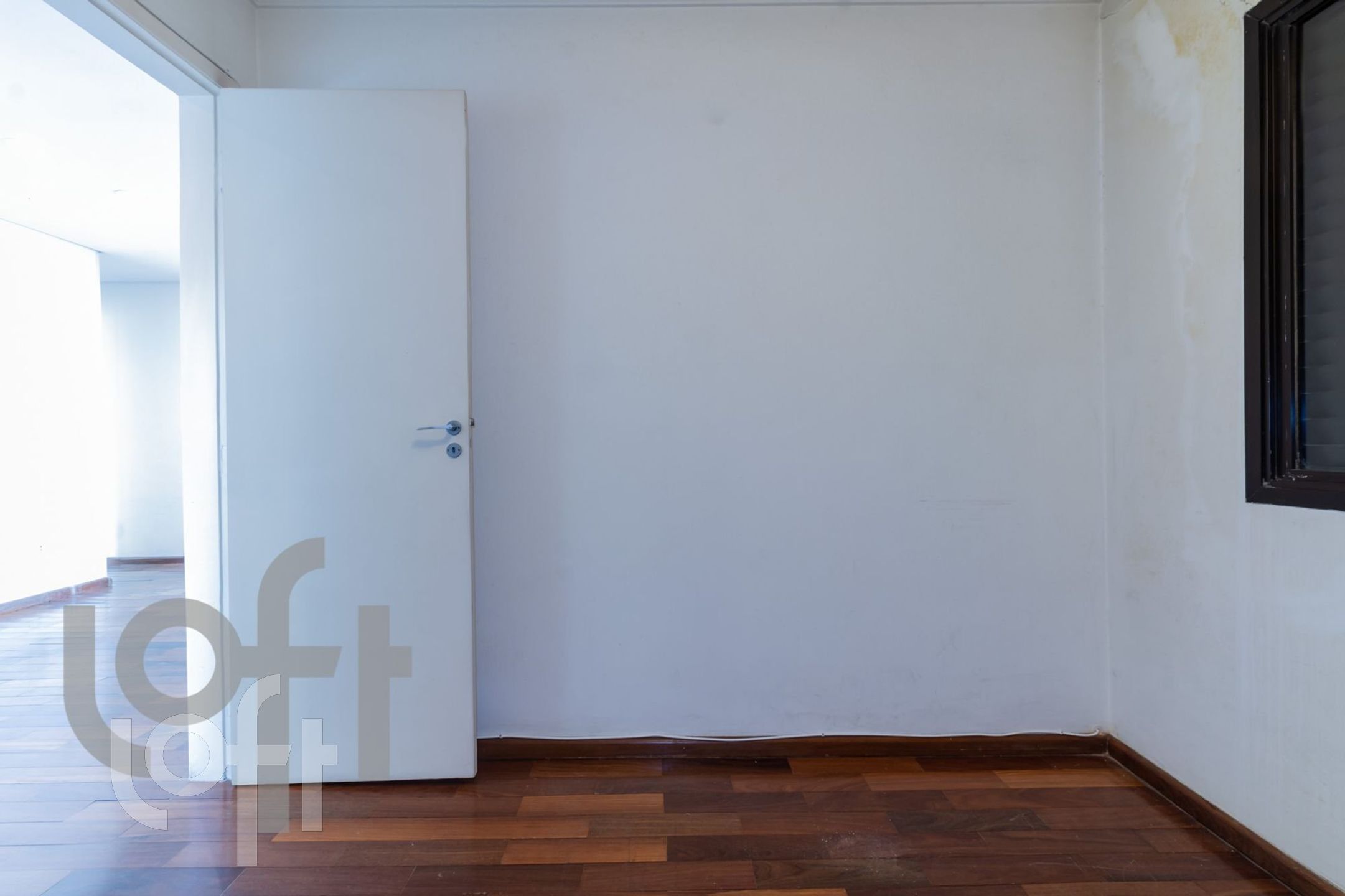 Apartamento à venda com 3 quartos, 135m² - Foto 8